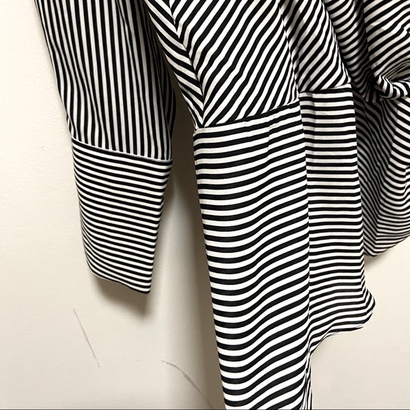 Badgley Mischka Striped Blouse - Picture 4 of 13